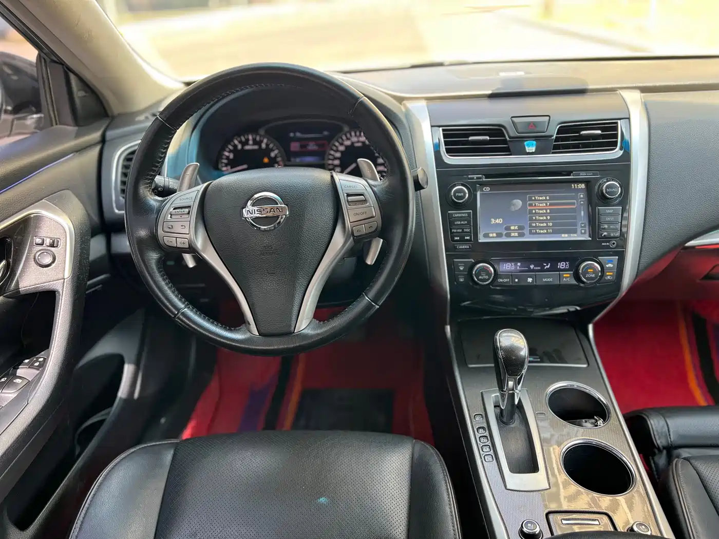 Фото 13 - Nissan Teana