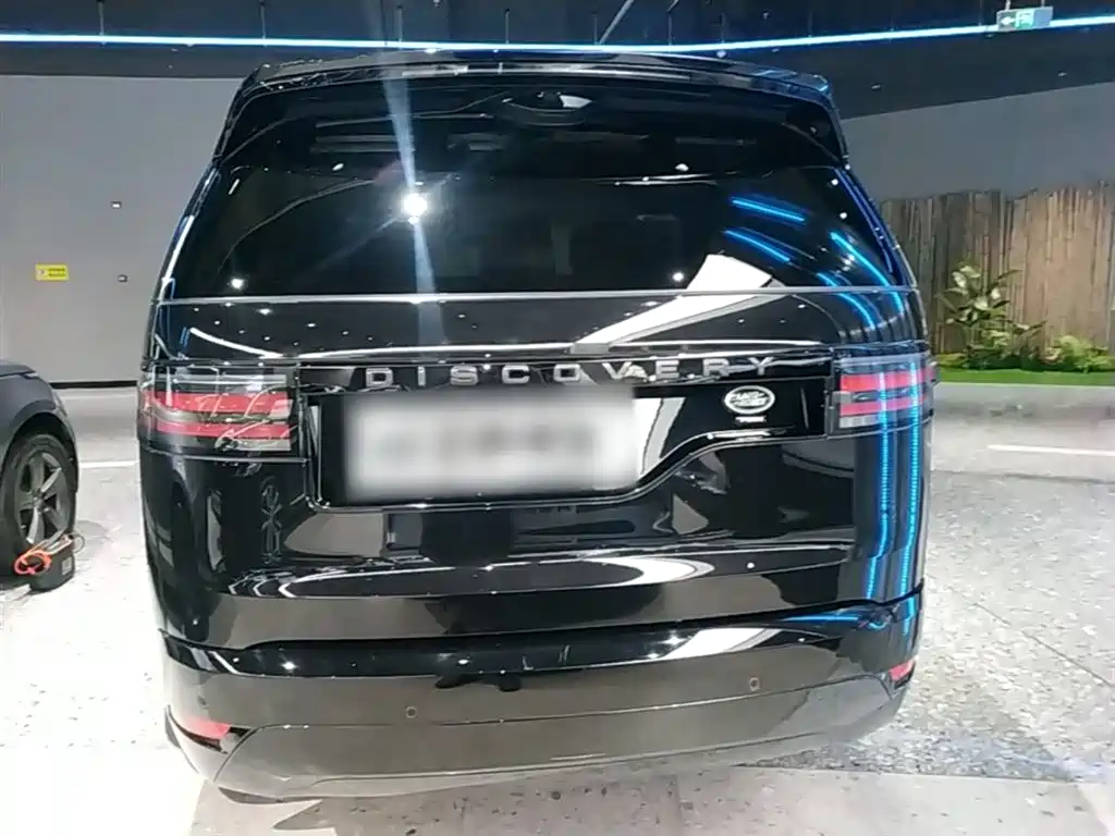 Land Rover Discovery 2023 Facelift 360PS R-Dynamic S фото 6