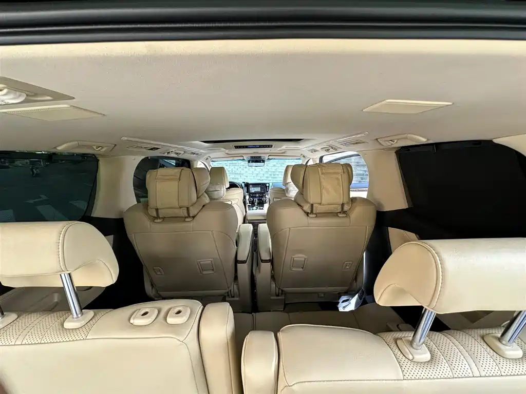 Toyota Alphard 2021 Hybrid 2.5L Premium фото 30