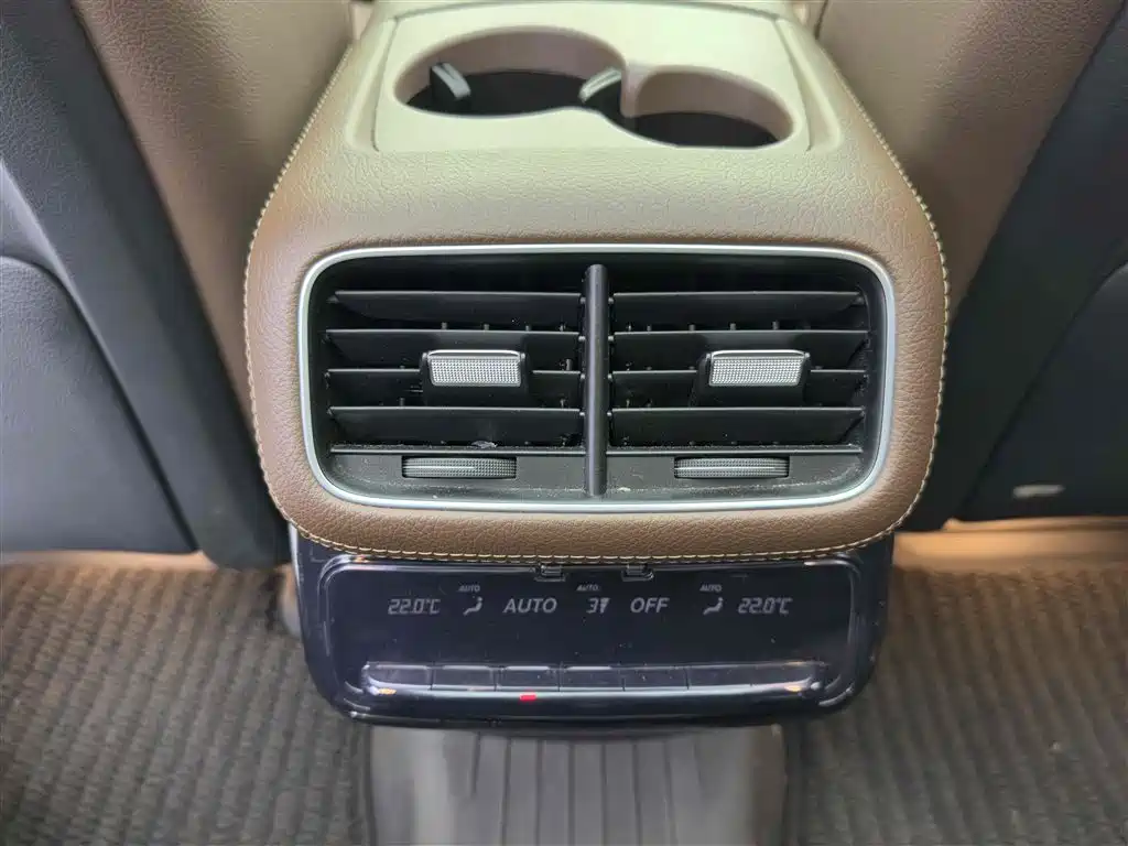 Mercedes-Benz GLE New Energy 2024 GLE 400 e 4MATIC фото 11