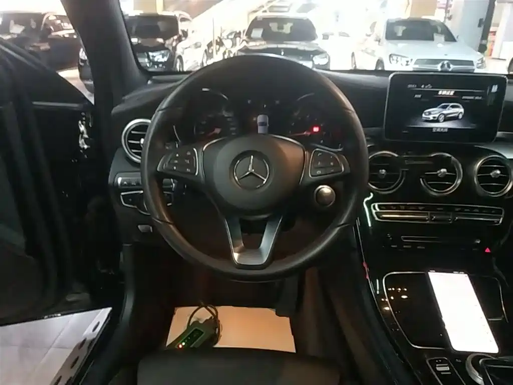 Mercedes-Benz GLC 2018 GLC 260 4MATIC Luxury фото 11