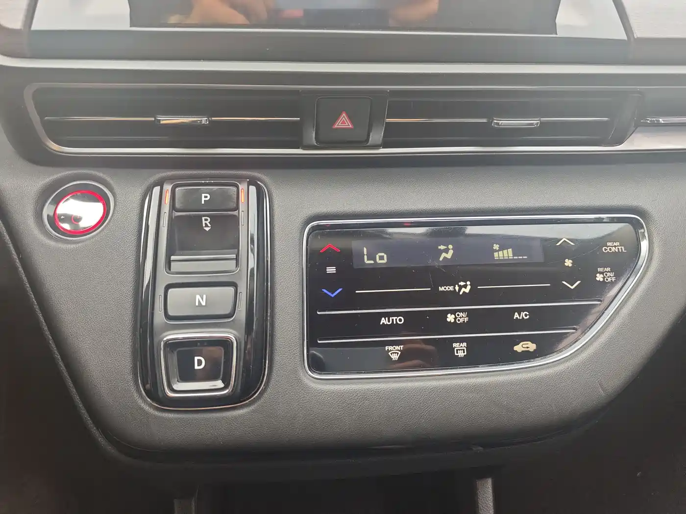 Honda Odyssey 2022 2.0L e:HEV Sharp·Enjoyment Edition фото 9
