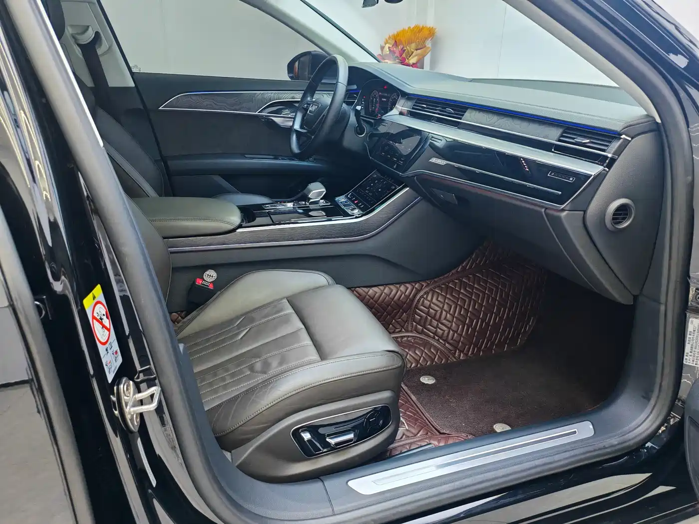 Audi A8 2019 Plus A8L 50 TFSI quattro Comfort фото 7