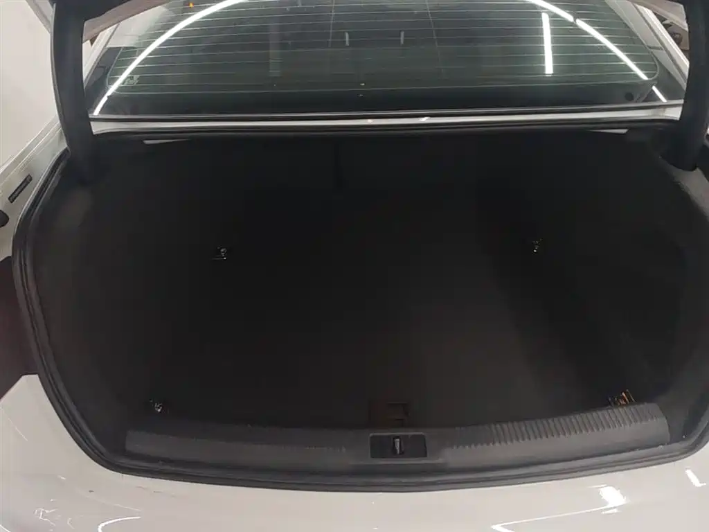 Audi A4L 2015 35 TFSI Auto Comfort фото 19