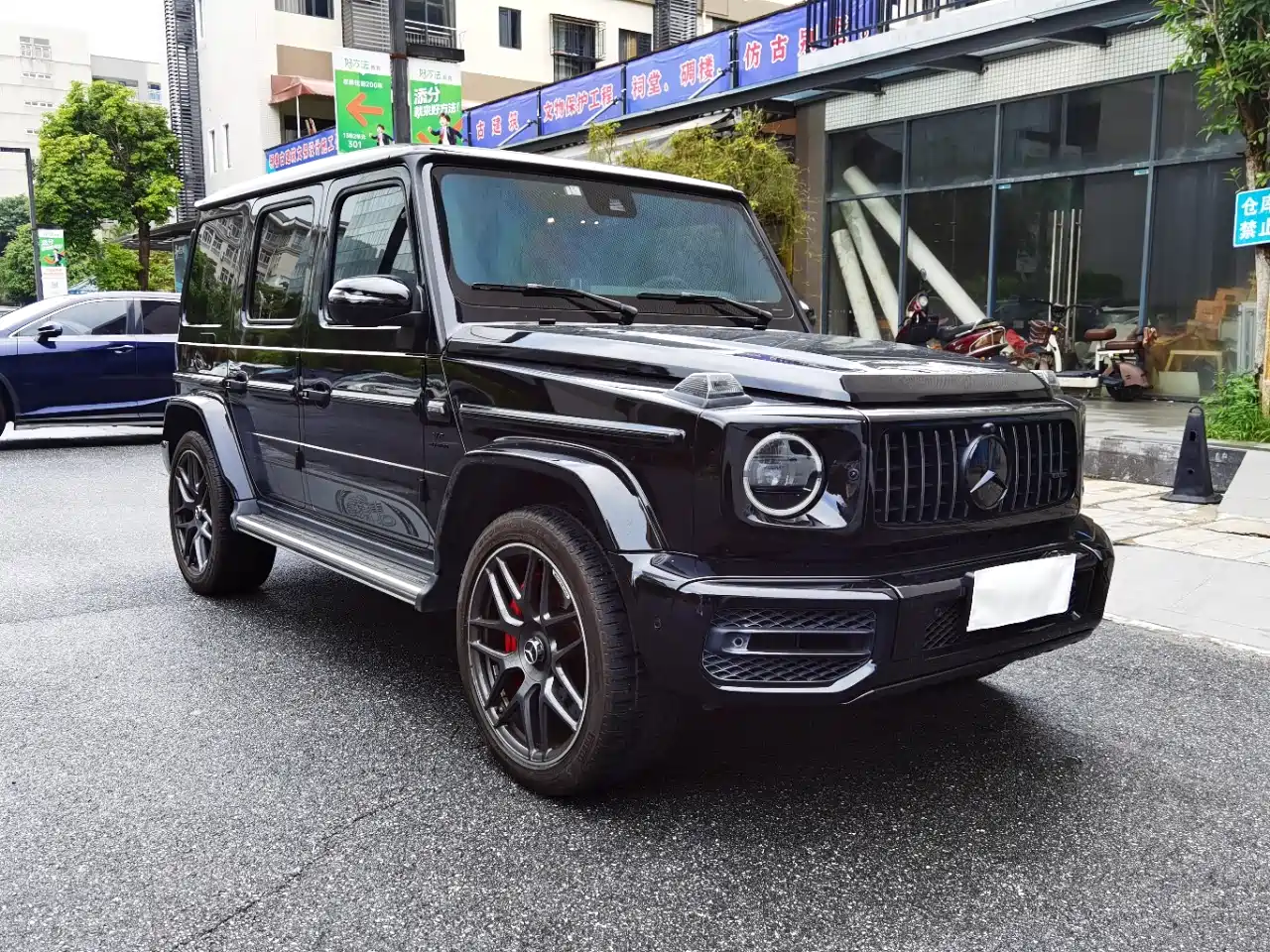 Mercedes-Benz G-Class AMG 2022 AMG G 63 55th Anniversary Edition фото 3