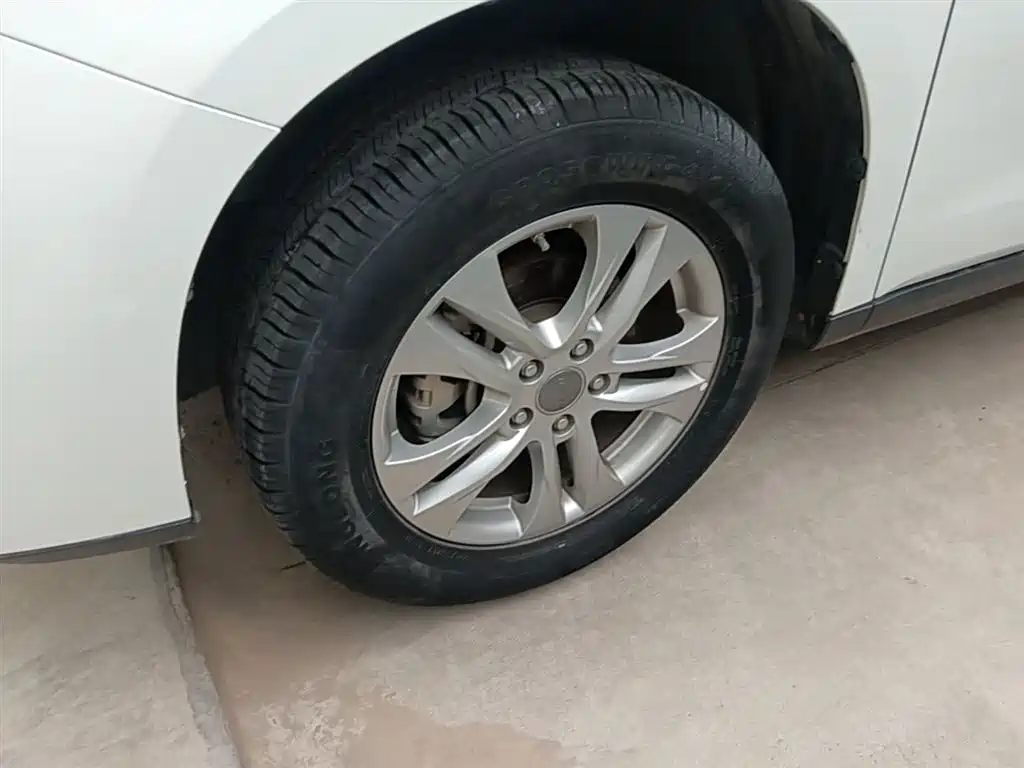 Haval M6 2018 Facelift 1.5T DCT 2WD Elite Edition фото 23