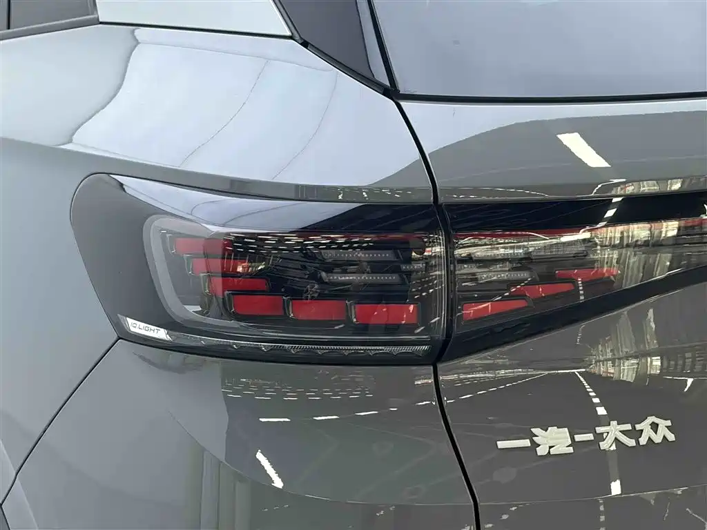 Volkswagen ID.4 CROZZ 2022 Long Range PURE+ Edition фото 8