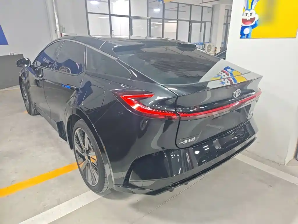 2026 Toyota bZ5