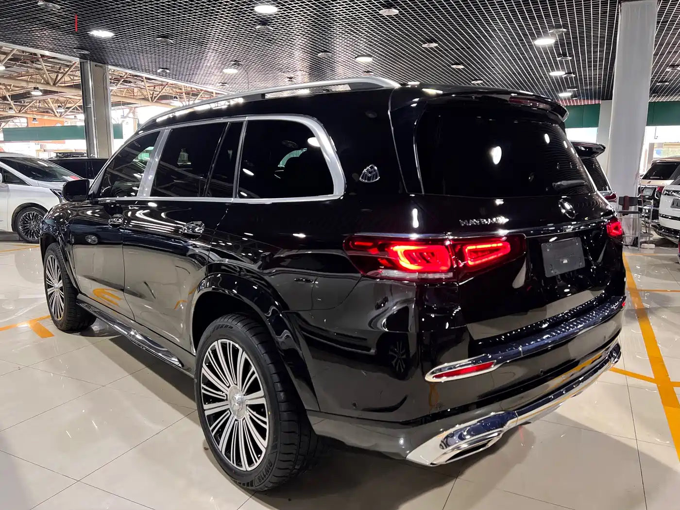 Mercedes-Benz Maybach GLS 2021 GLS 480 4MATIC фото 19