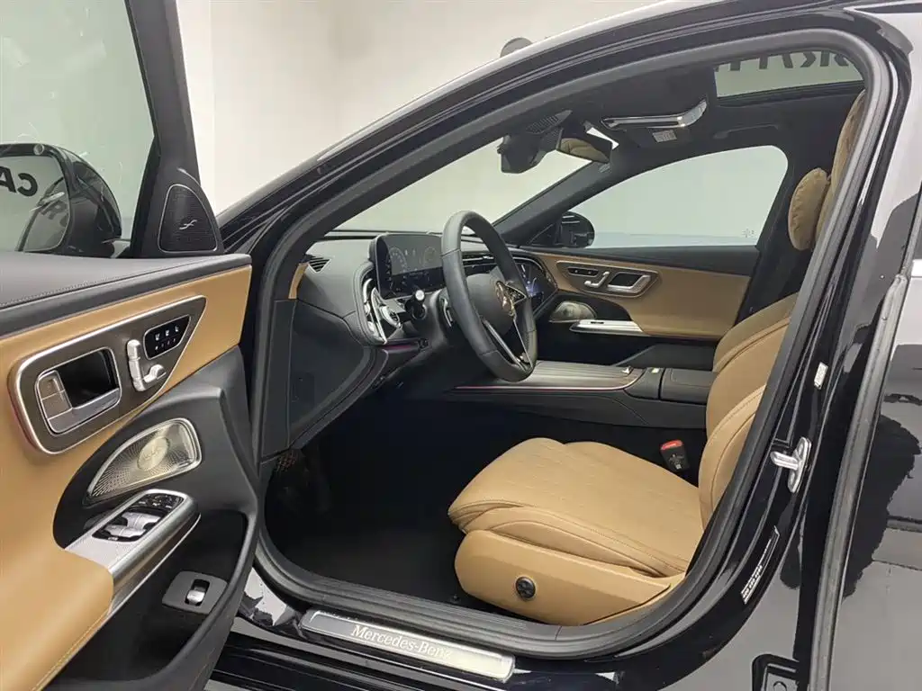 Mercedes-Benz E-Class 2024 Facelift E 300 L Luxury фото 17