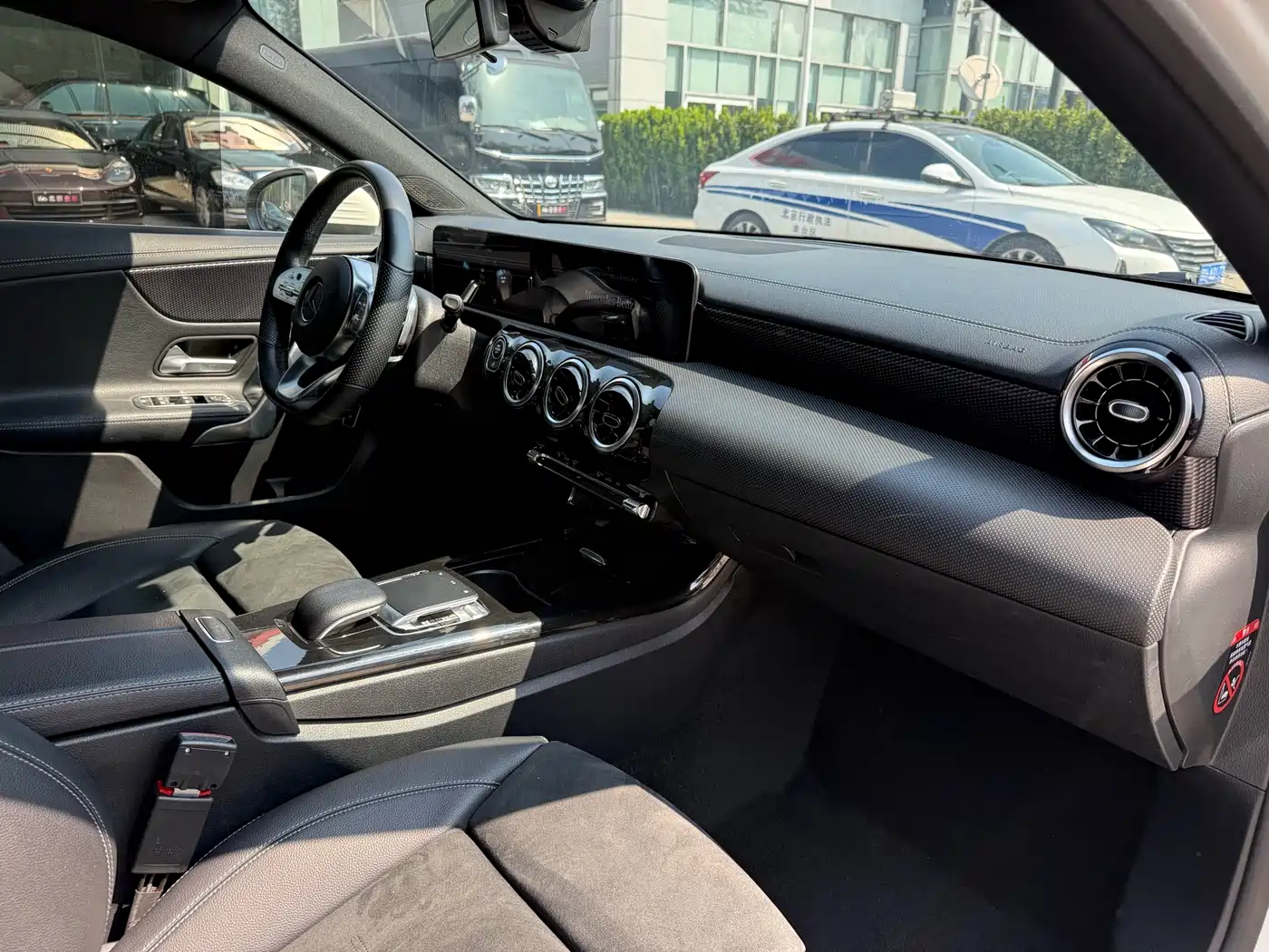 Mercedes-Benz A-Class 2019 A 200 L Sport Sedan фото 16