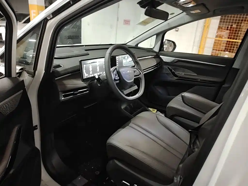 SAIC Maxus Dajia 7 2024 Facelift Super Hybrid Long Range Enjoyment Edition фото 15