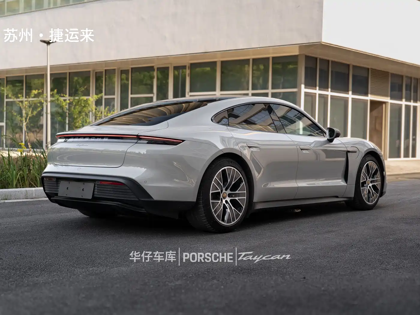 Porsche Taycan 2022 Facelift Taycan фото 7