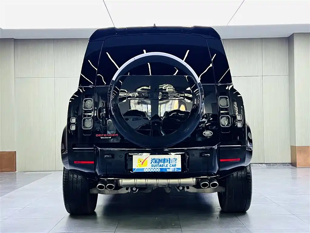 Land Rover Defender 2024 110 5.0T V8 фото 5