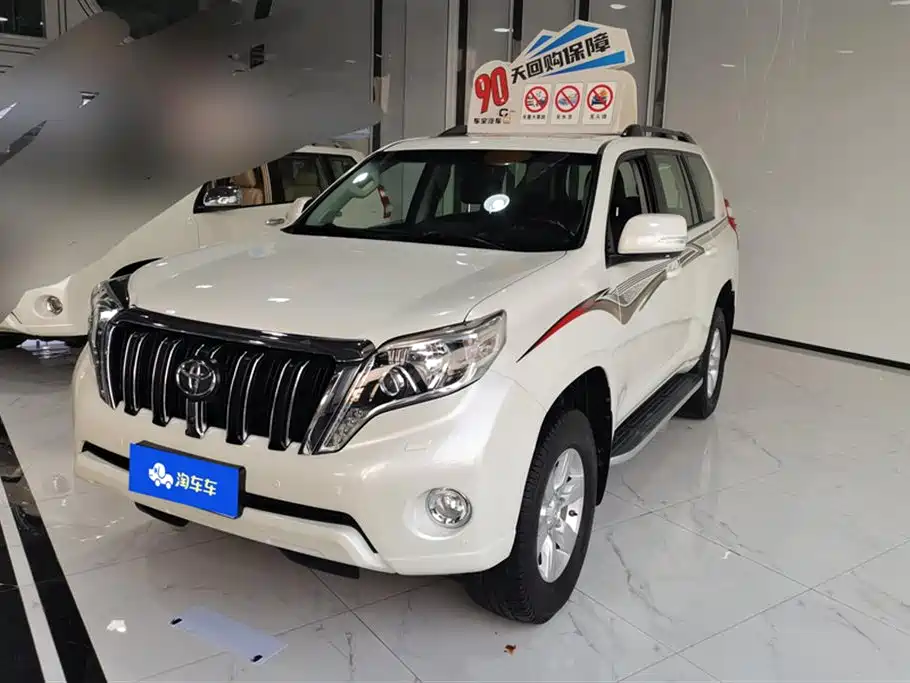 TOYOTA PRADO