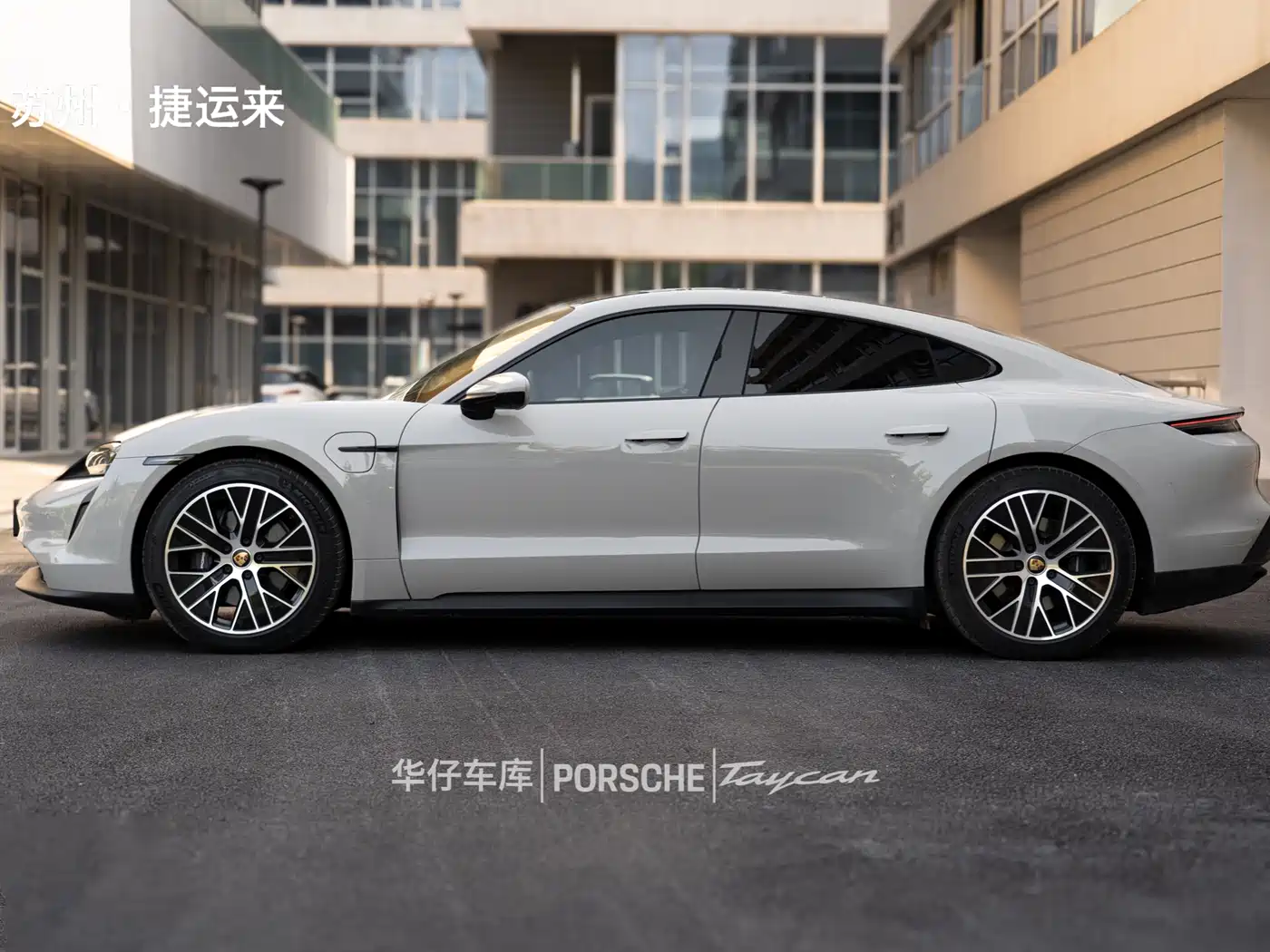 Porsche Taycan 2022 Facelift Taycan фото 2