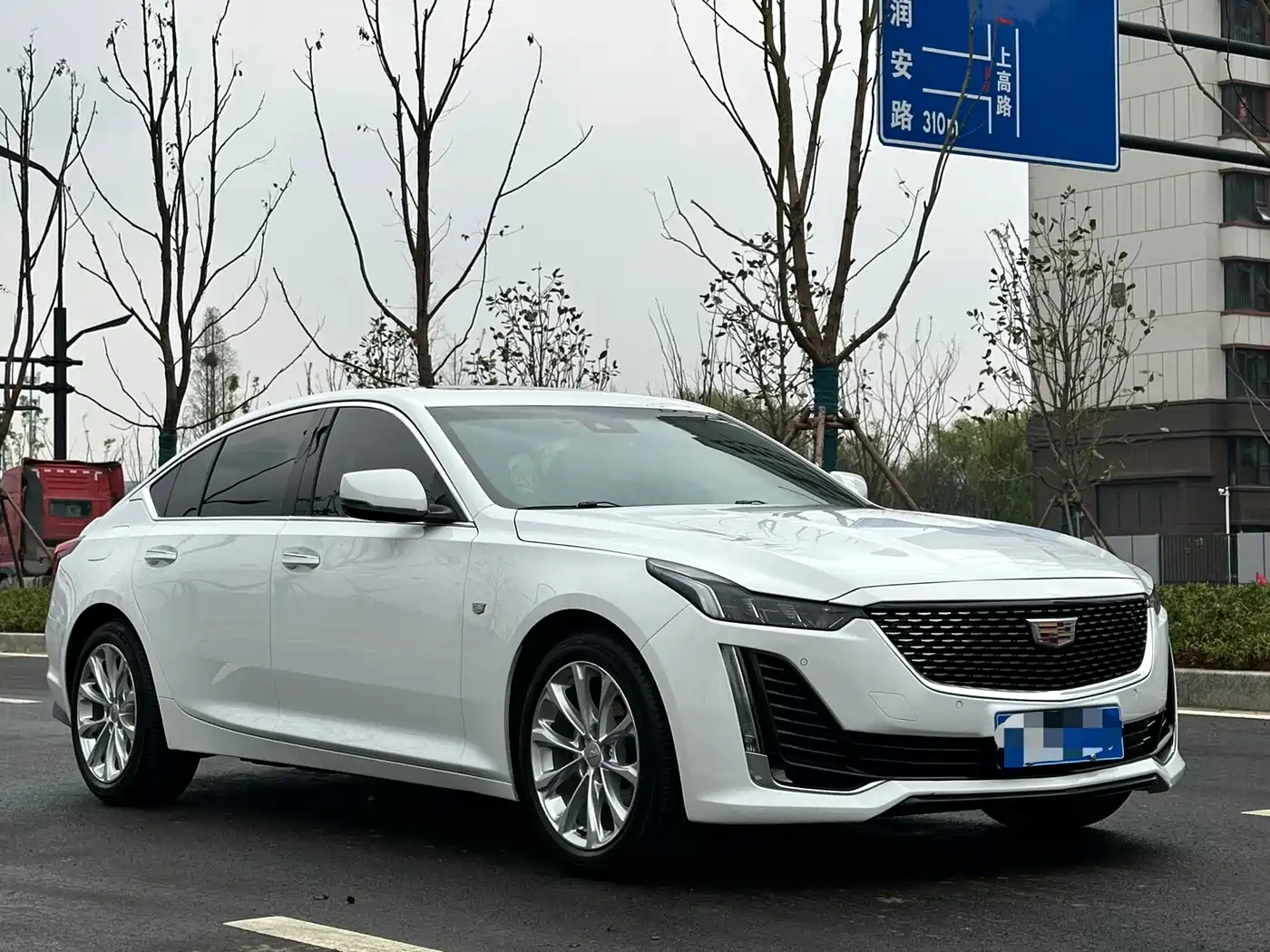 CADILLAC CT5
