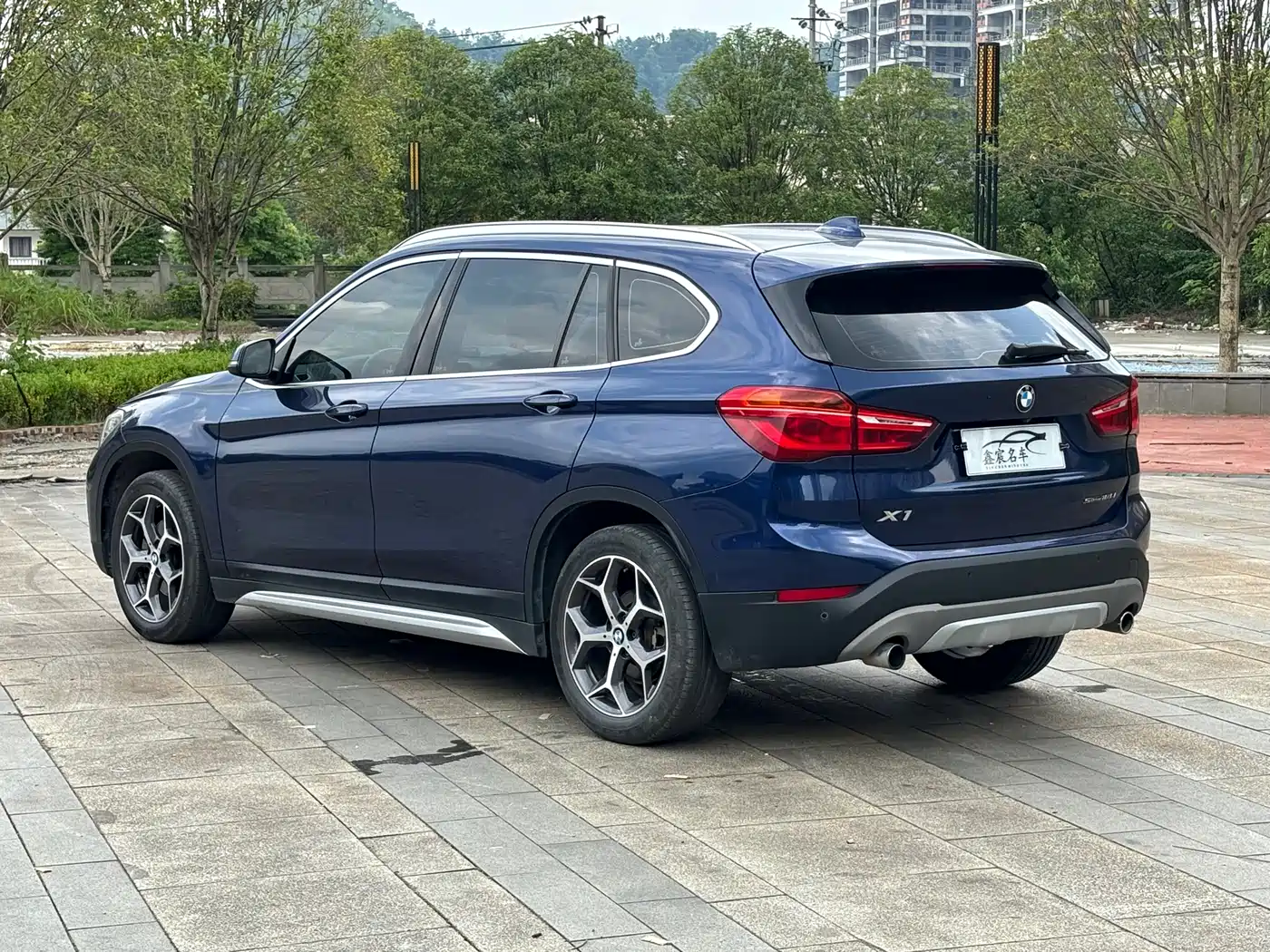 BMW X1 2019 sDrive18Li Premium Model фото 7
