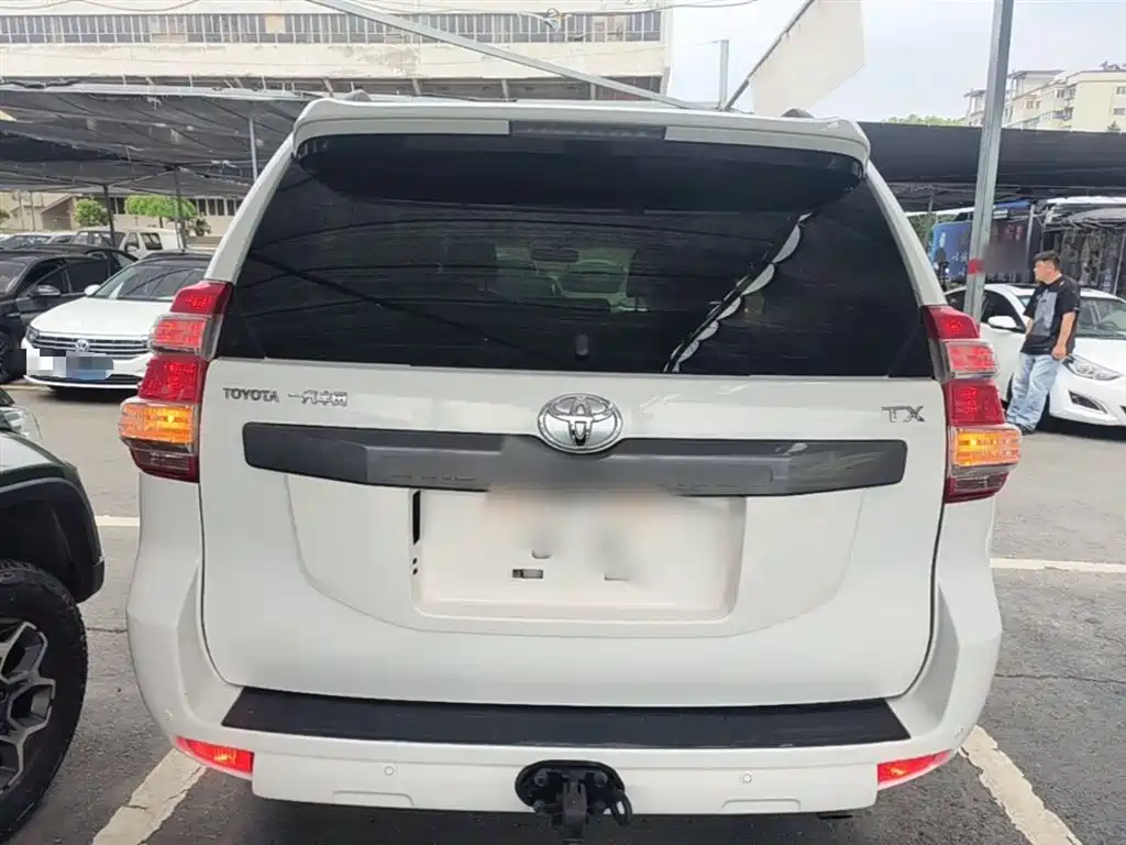 Toyota Prado 2016 2.7L Auto Standard Edition фото 6