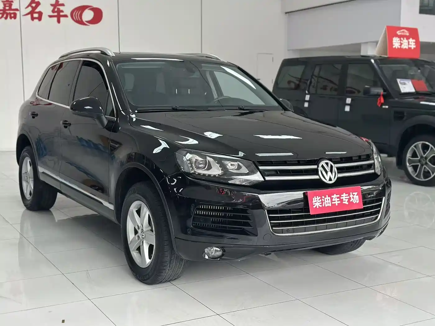 Volkswagen Touareg 2011 3.0TDI Diesel Comfort фото 3