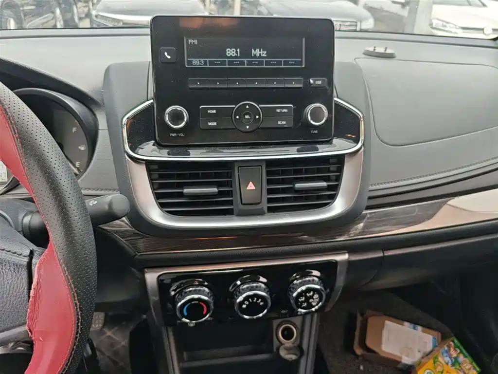 Toyota YARiS L Zhi Xiang 2020 1.5L CVT Leading Edition фото 13