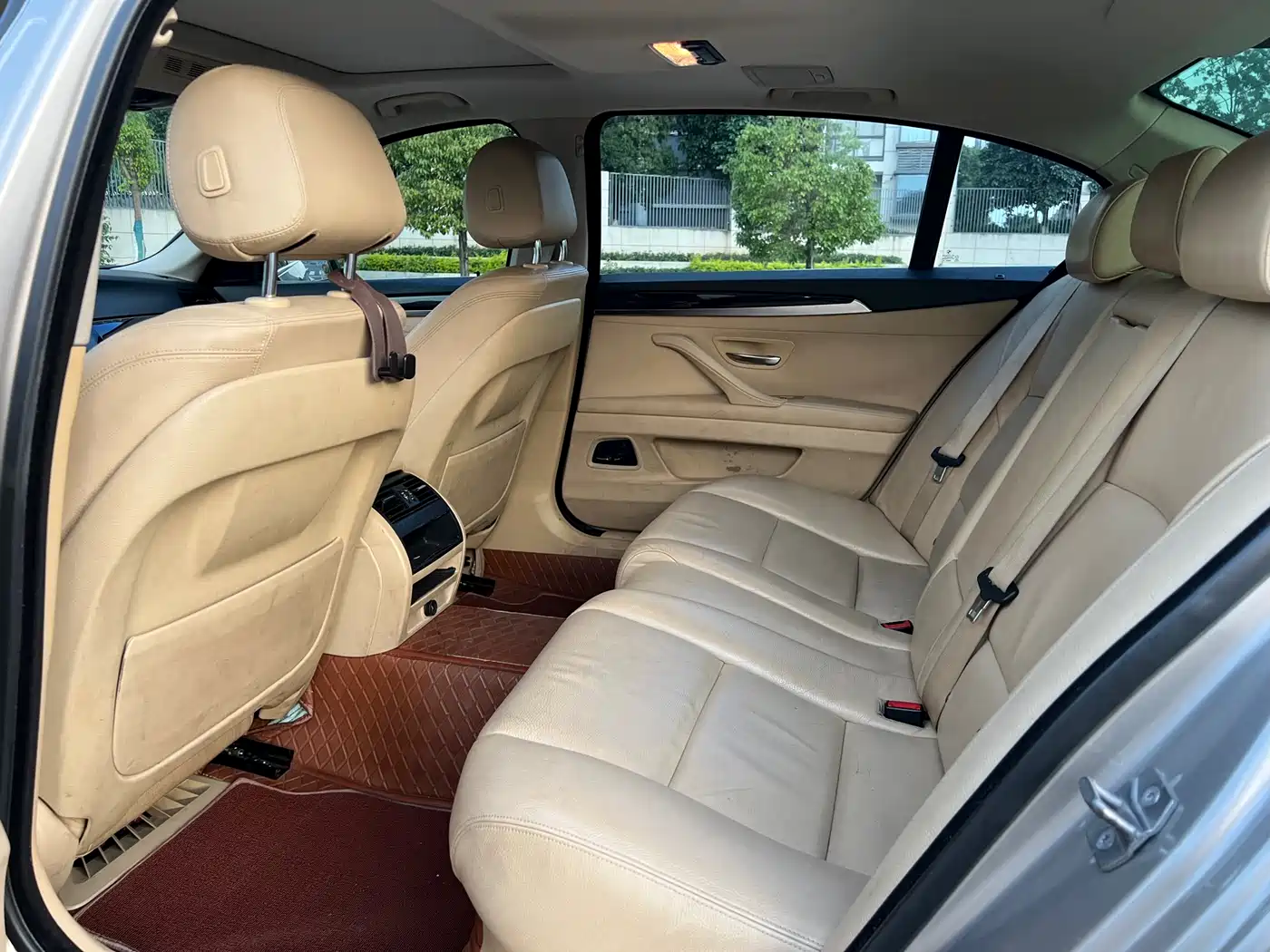 BMW 5 Series 2014 520Li Elegance фото 6