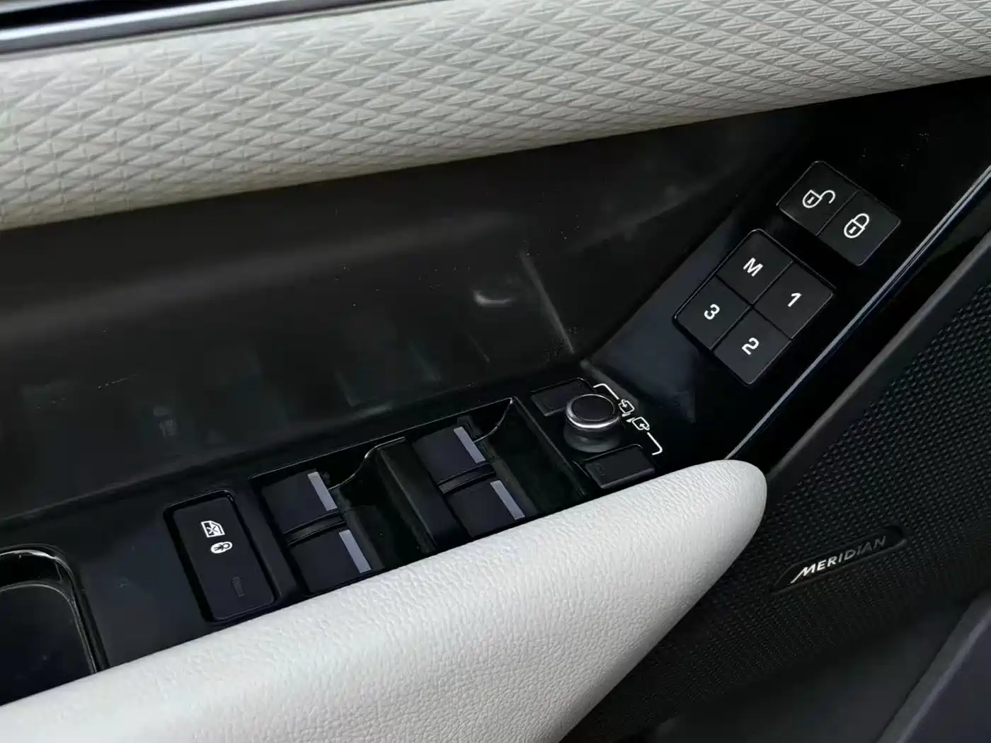 Land Rover Range Rover Velar 2017 2017 P380 R-DYNAMIC S