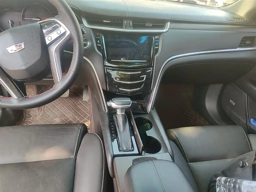 Cadillac XTS 2018 28T Elite фото 13