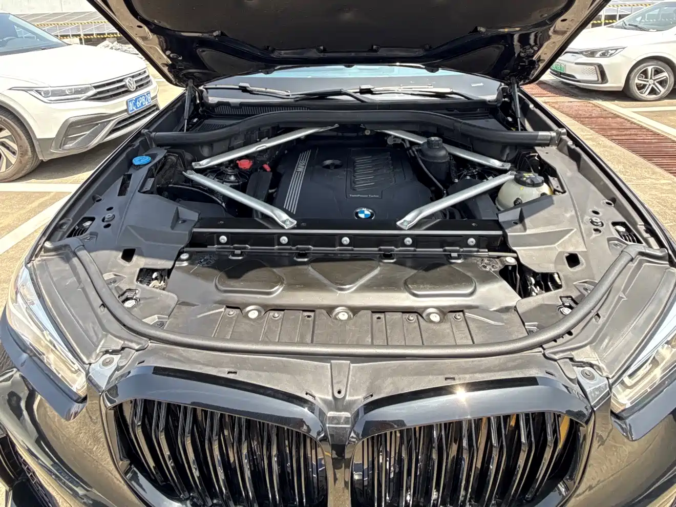 BMW X5 (Import) 2021 xDrive40i M Sport Package фото 17