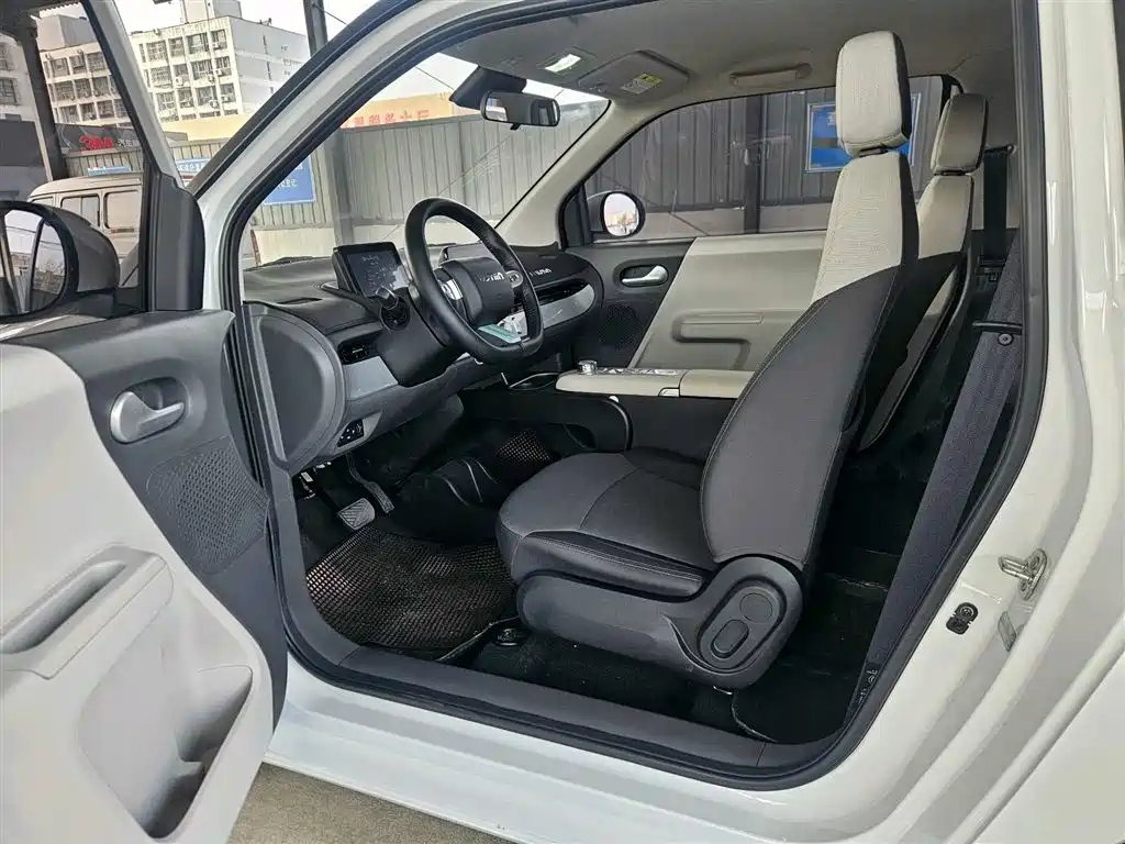 CHANGAN CHANGAN LUMIN