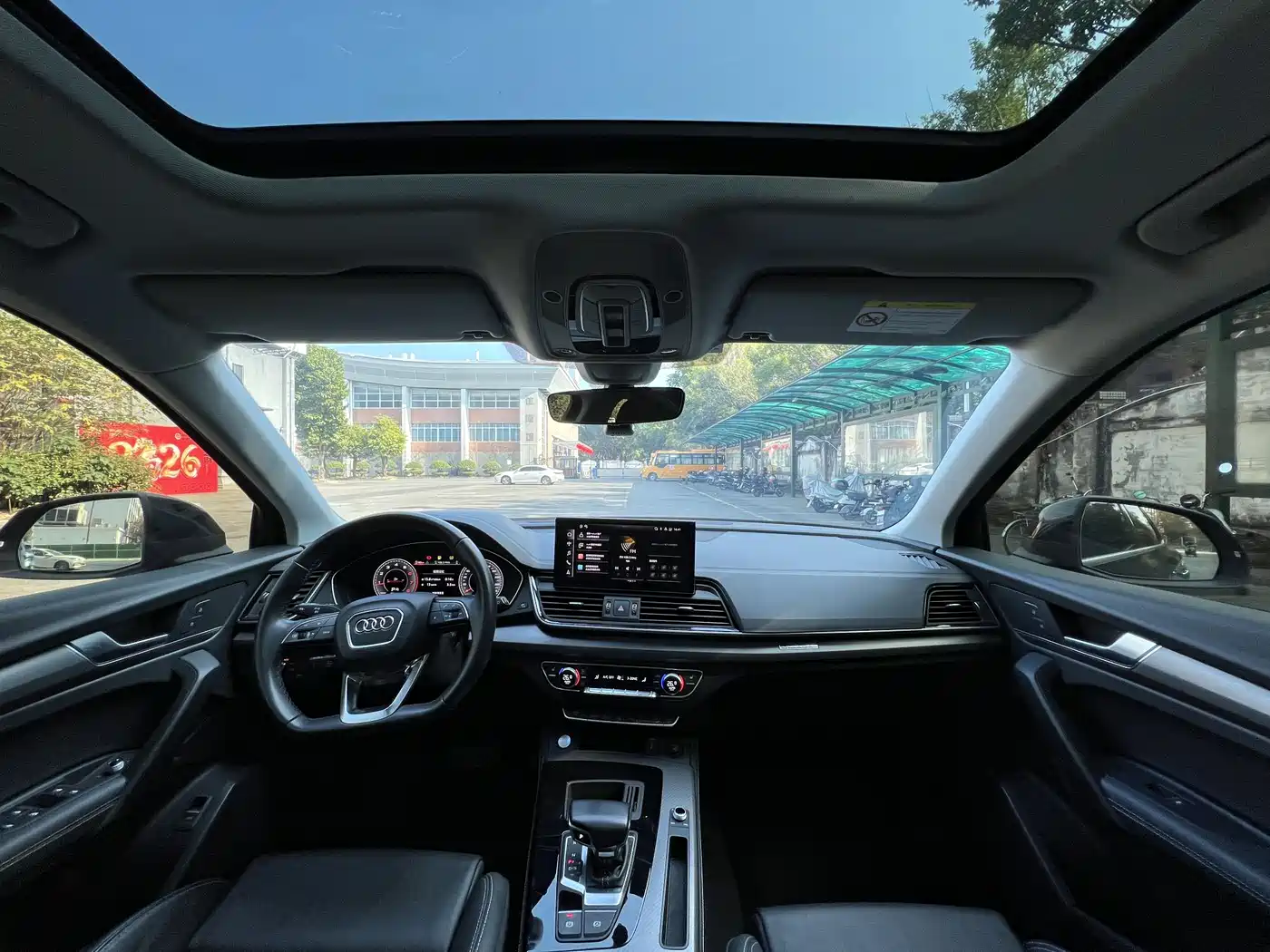 Audi Q5L 2022 40T Luxury Dynamic фото 8