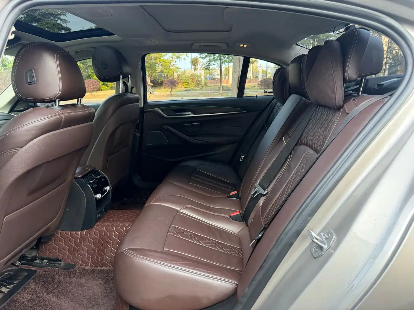 BMW 5 Series 2018 530Li Exclusive Luxury Package фото 6