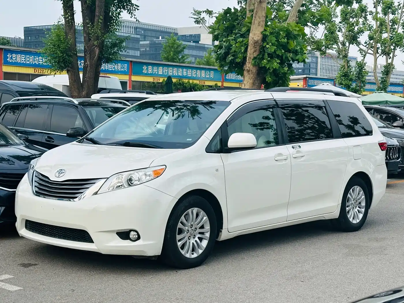 Toyota Sienna 2015 3.5L 2WD L