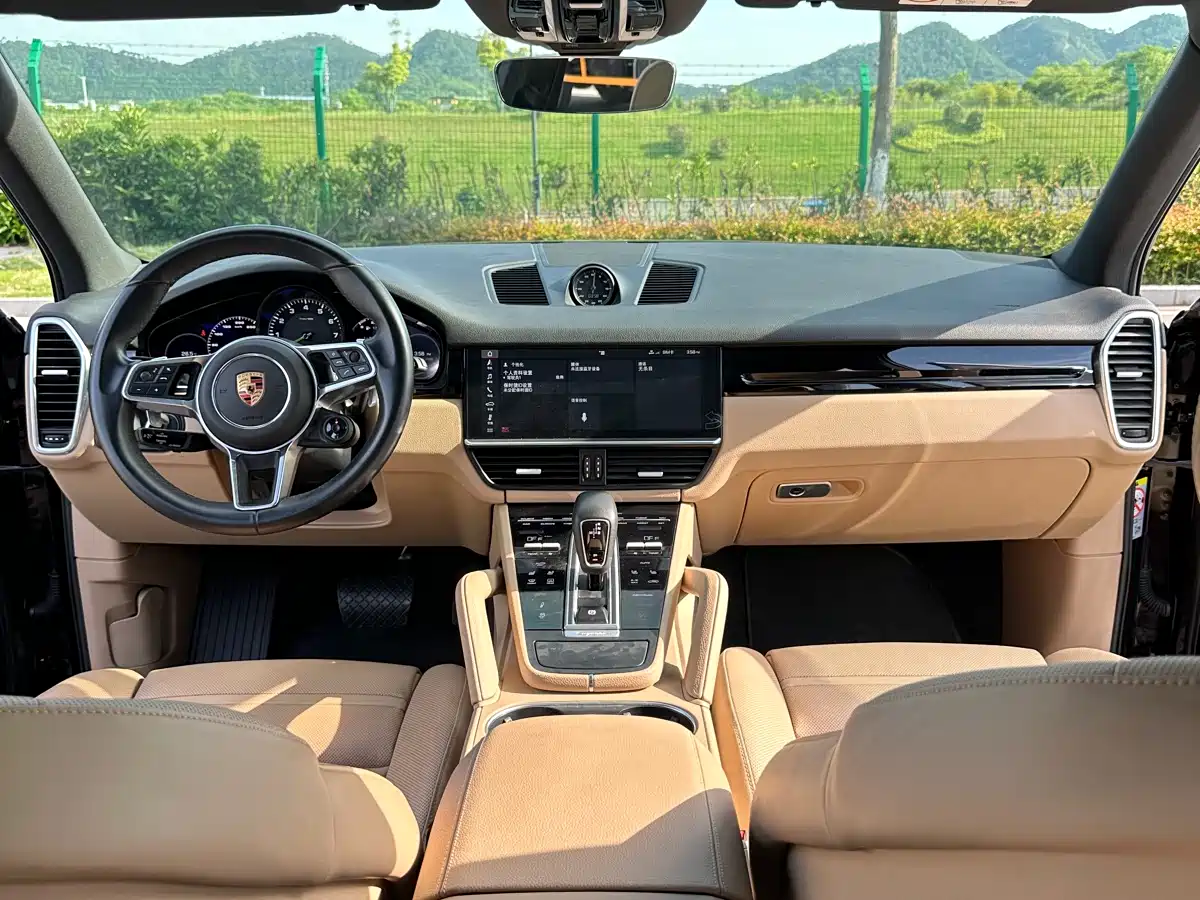 Porsche Cayenne New Energy 2019 Cayenne E-Hybrid 2.0T фото 7