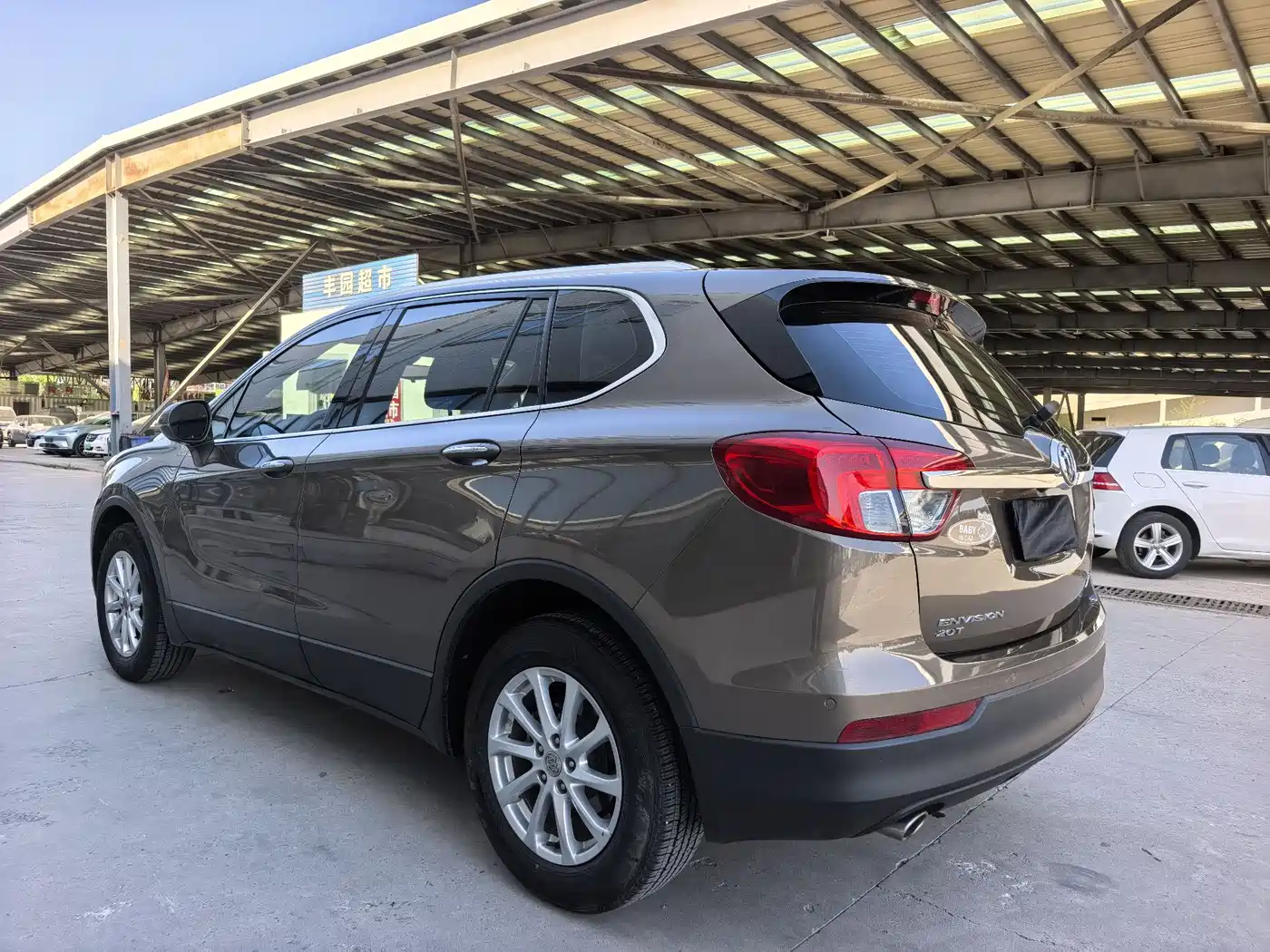 Buick Envision Plus 2017 20T FWD Elite фото 2