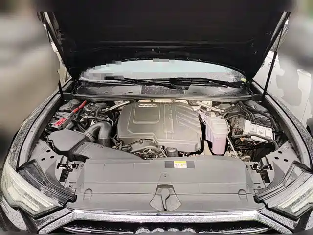 Audi A6L 2025 45 TFSI quattro Premium Sport — фото 3