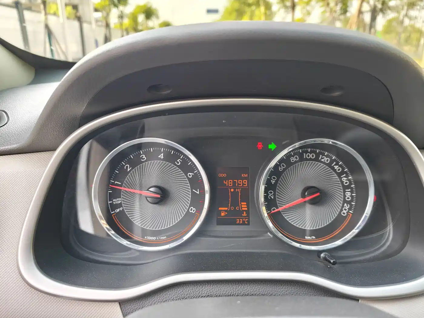Chevrolet Sail 2015 Sail 3 1.5L Manual Ideal Sunroof Edition фото 8