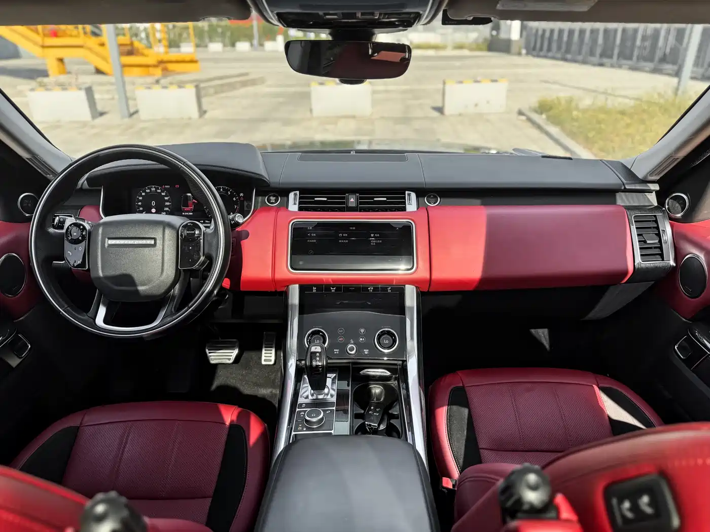 Land Rover Range Rover Sport 2021 3.0 L6 Gloss Black Edition фото 11