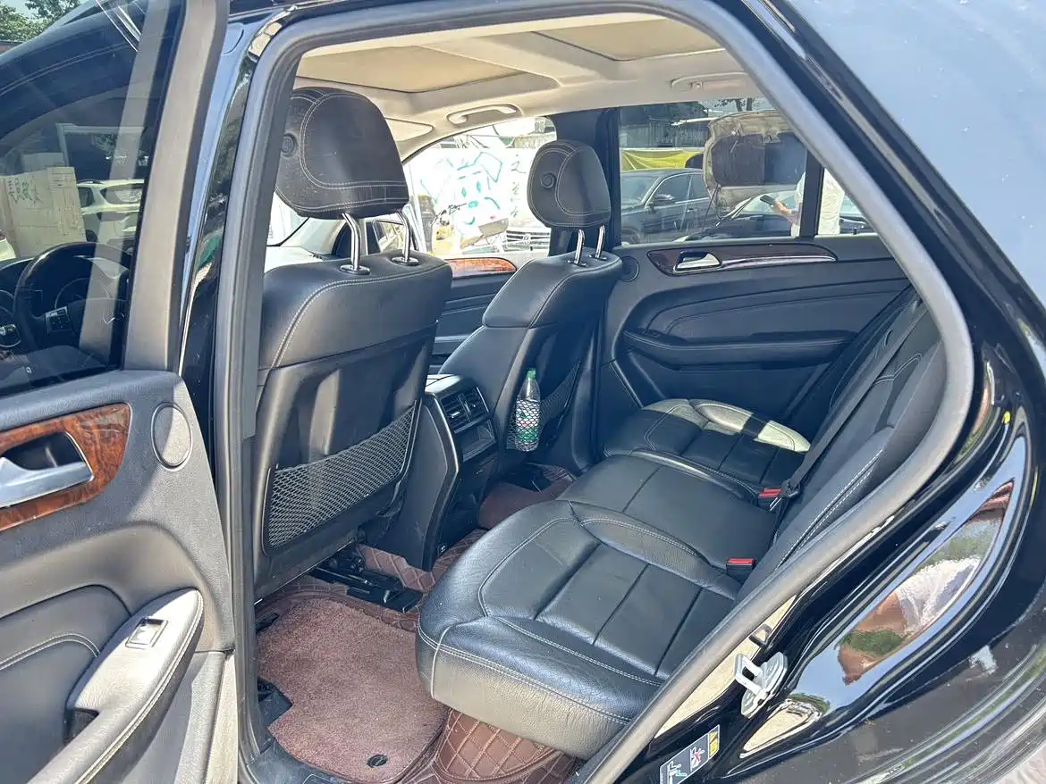 Mercedes-Benz M-Class 2014 ML 400 4MATIC Luxury фото 6