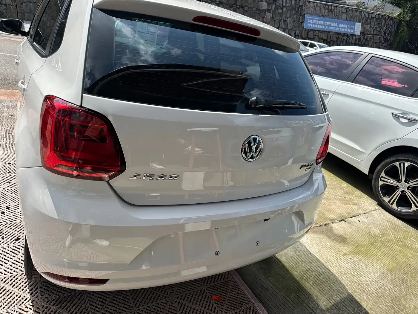 Volkswagen Polo 2018 1.5L Auto Safe Drive фото 9