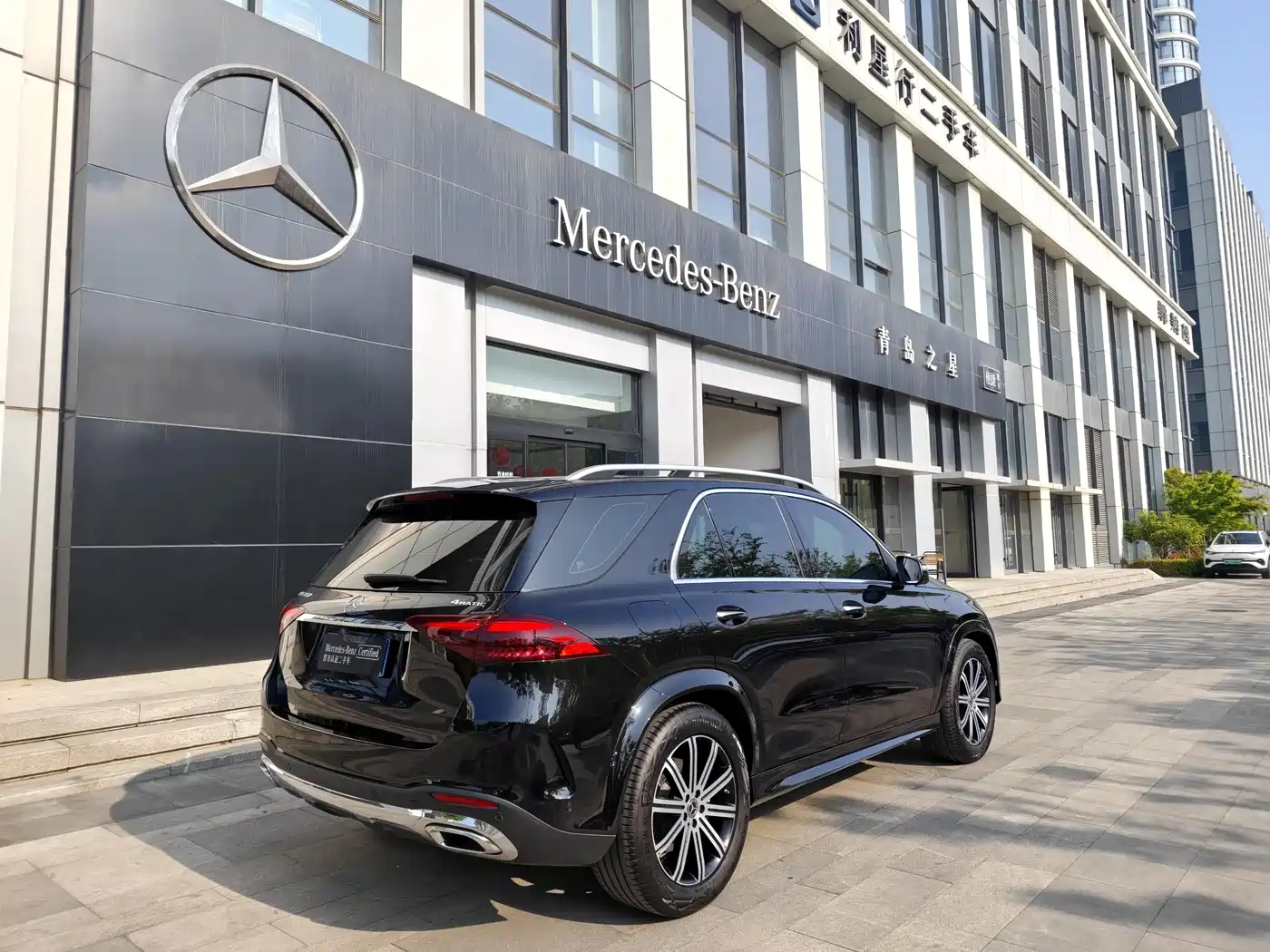 Mercedes-Benz GLE 2025 GLE 350 4MATIC Fashion фото 4