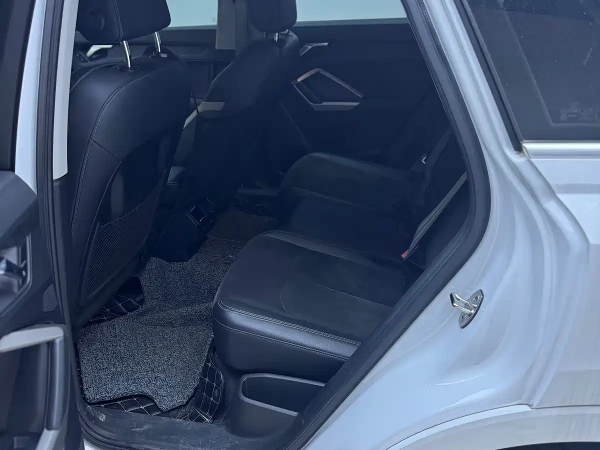 Audi Q3 2022 35 TFSI Progressive Dynamic фото 6
