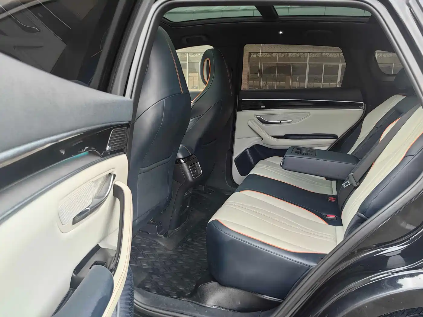 BYD Song PLUS PHEV 2021 DM-i 110KM Flagship фото 11