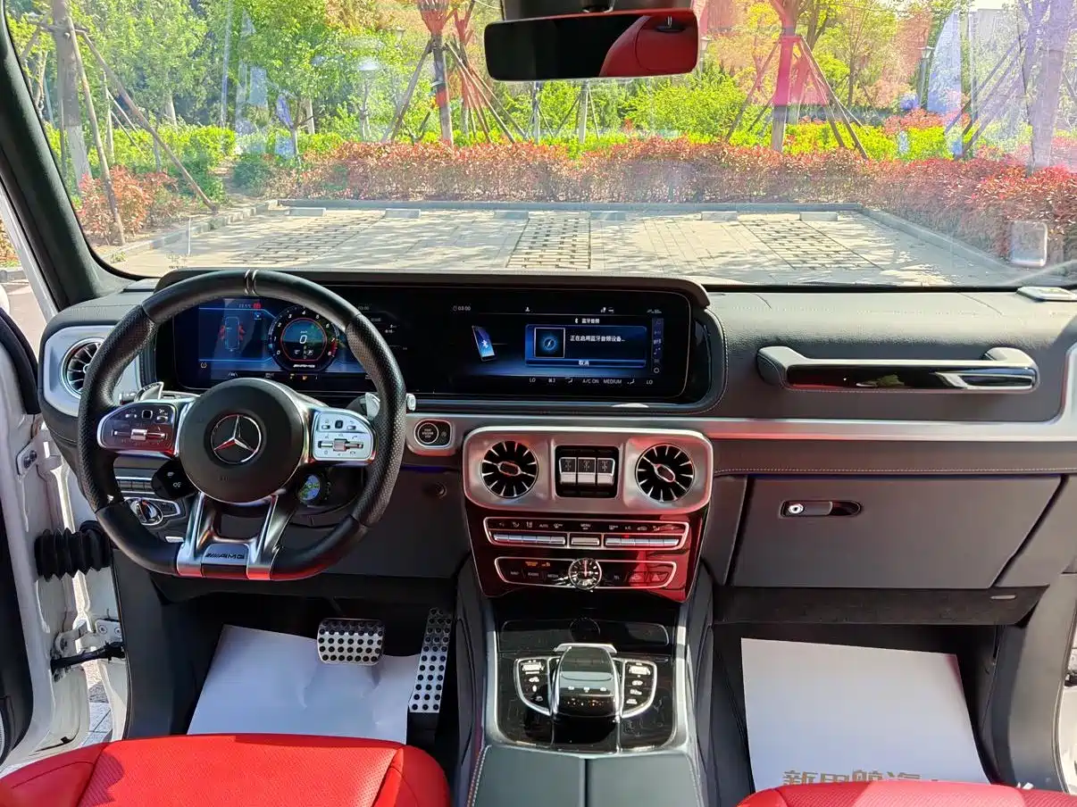 Mercedes-Benz G-Class AMG 2022 AMG G 63 фото 15