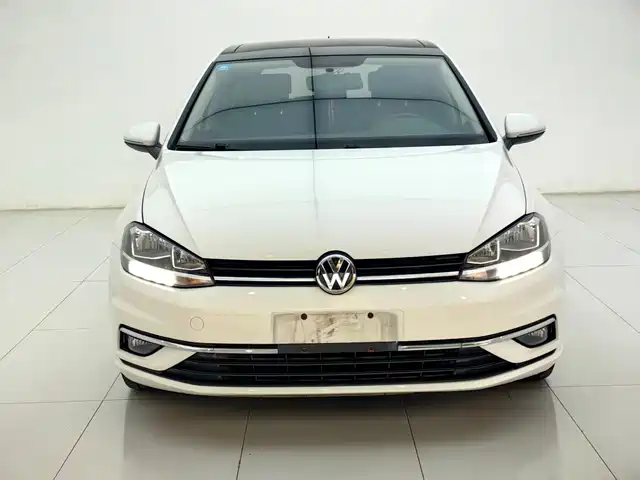 Volkswagen Golf 2019 1.6L Auto Comfort (China V) — фото 2