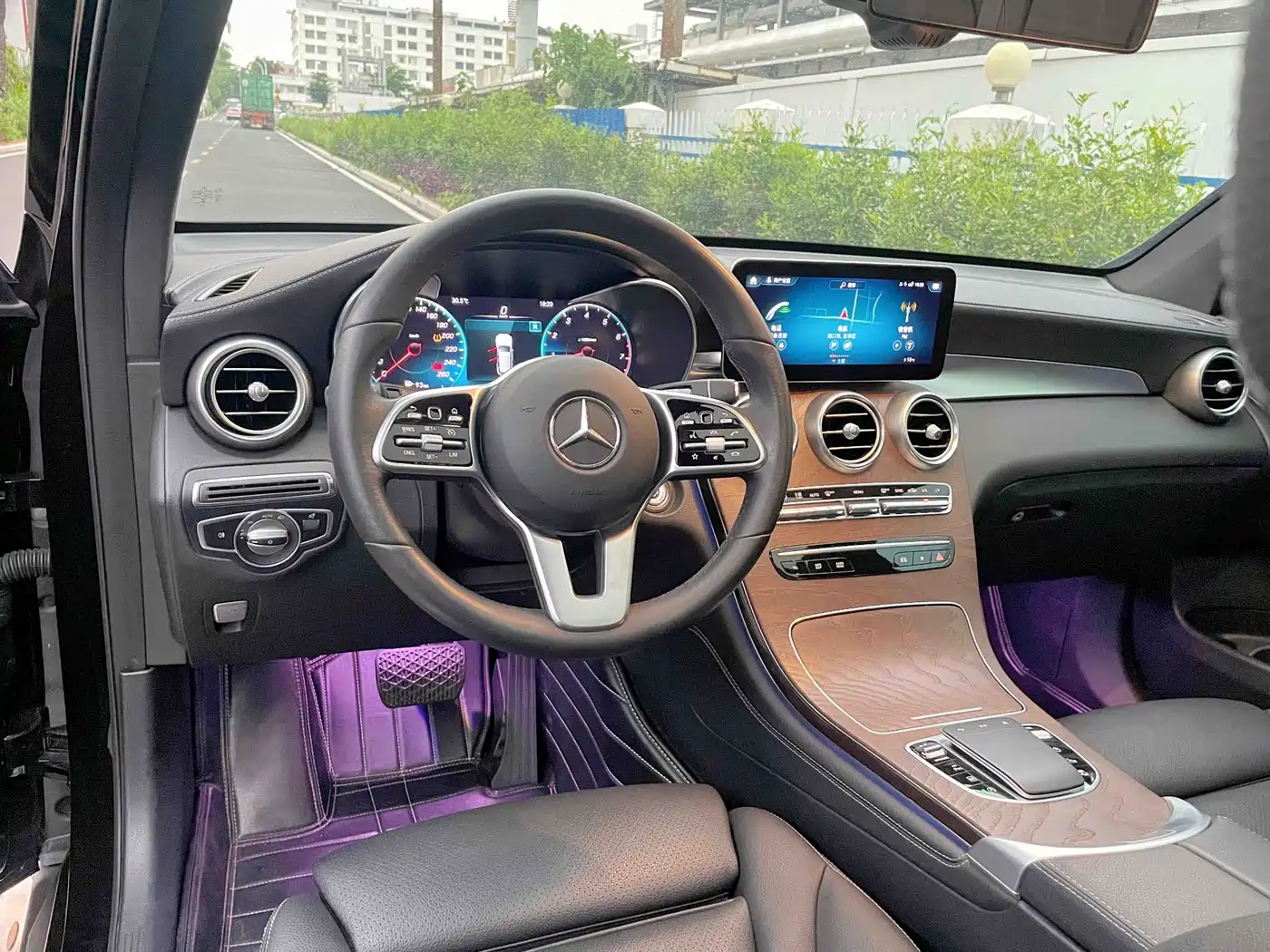 Mercedes-Benz GLC 2020 GLC 300 L 4MATIC Dynamic фото 19