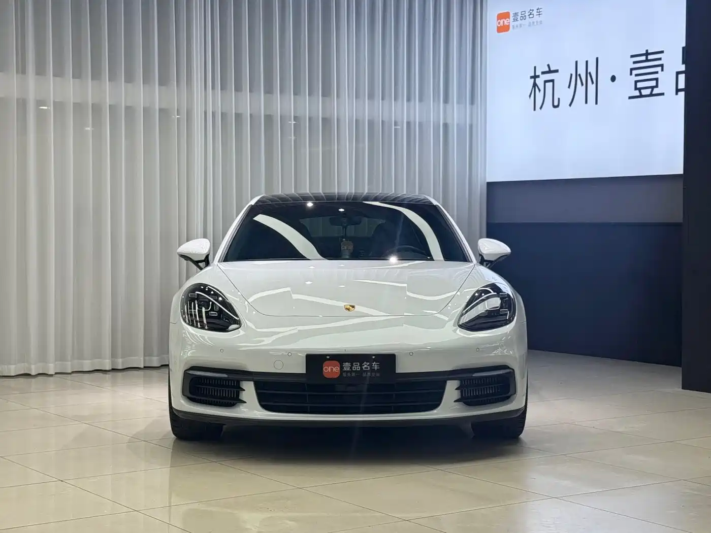Porsche Panamera 2019 Panamera 2.9T фото 2