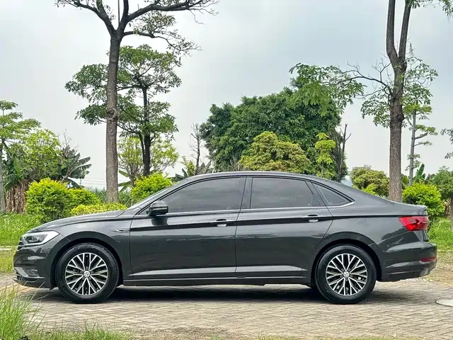 Volkswagen Sagitar 2021 280TSI DSG Comfort Smart Connect Edition — фото 4