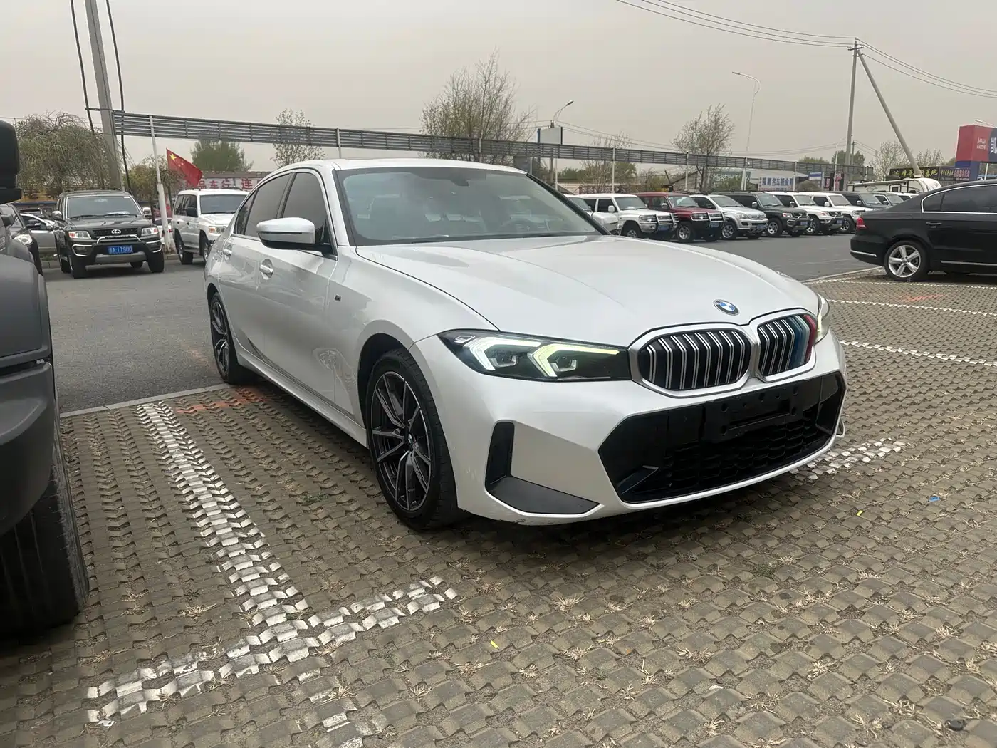 BMW 3 Series 2023 320Li M Sport Package фото 3