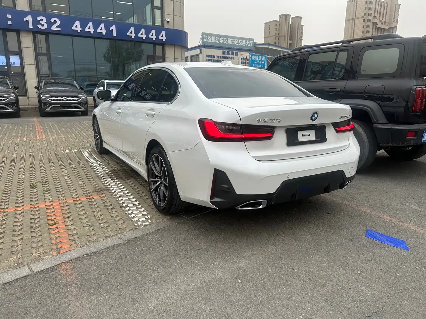 BMW 3 Series 2023 320Li M Sport Package фото 6